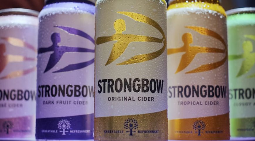 Strongbow trở nên rực rỡ với logo mới, lần đầu tiên từ bỏ bảng màu đen và vàng